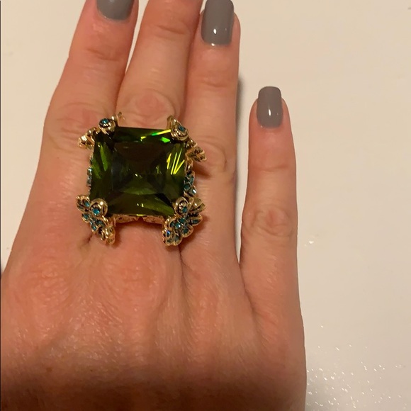 Lenox Jewelry - 🎉SALE NWT Lenox Cocktail Ring